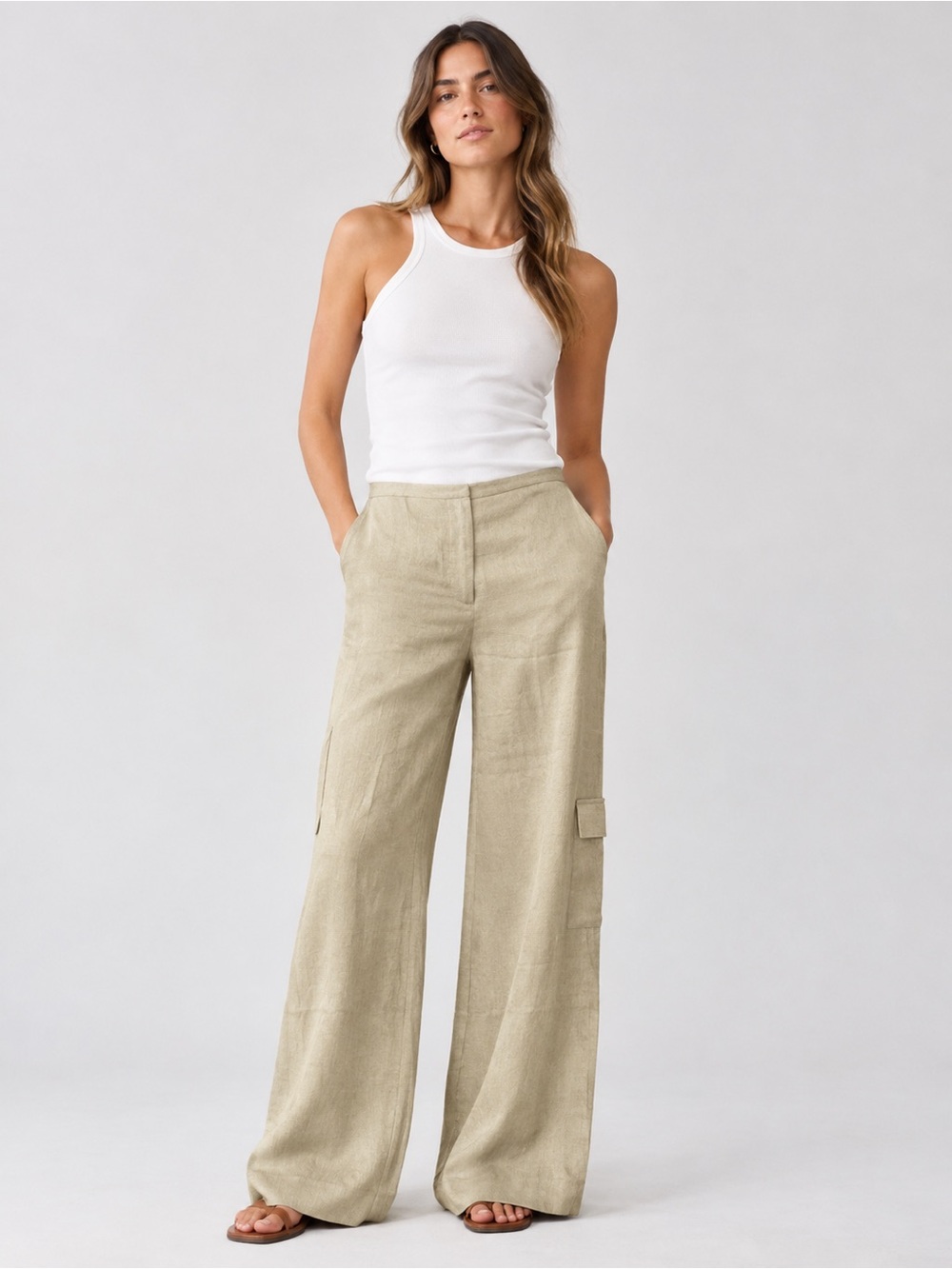 Calvin Klein Jeans Wide-Leg Cargo Pants in Light Khaki